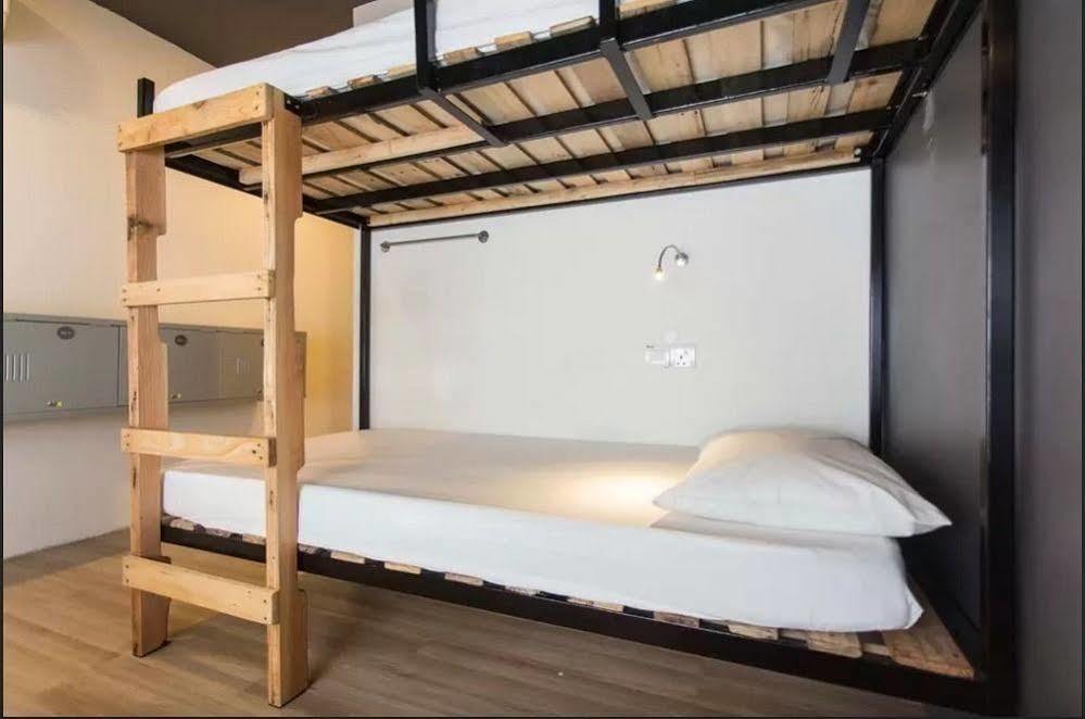 Revopackers Beds And Bunks Vandrehjem Kuala Lumpur Eksteriør billede